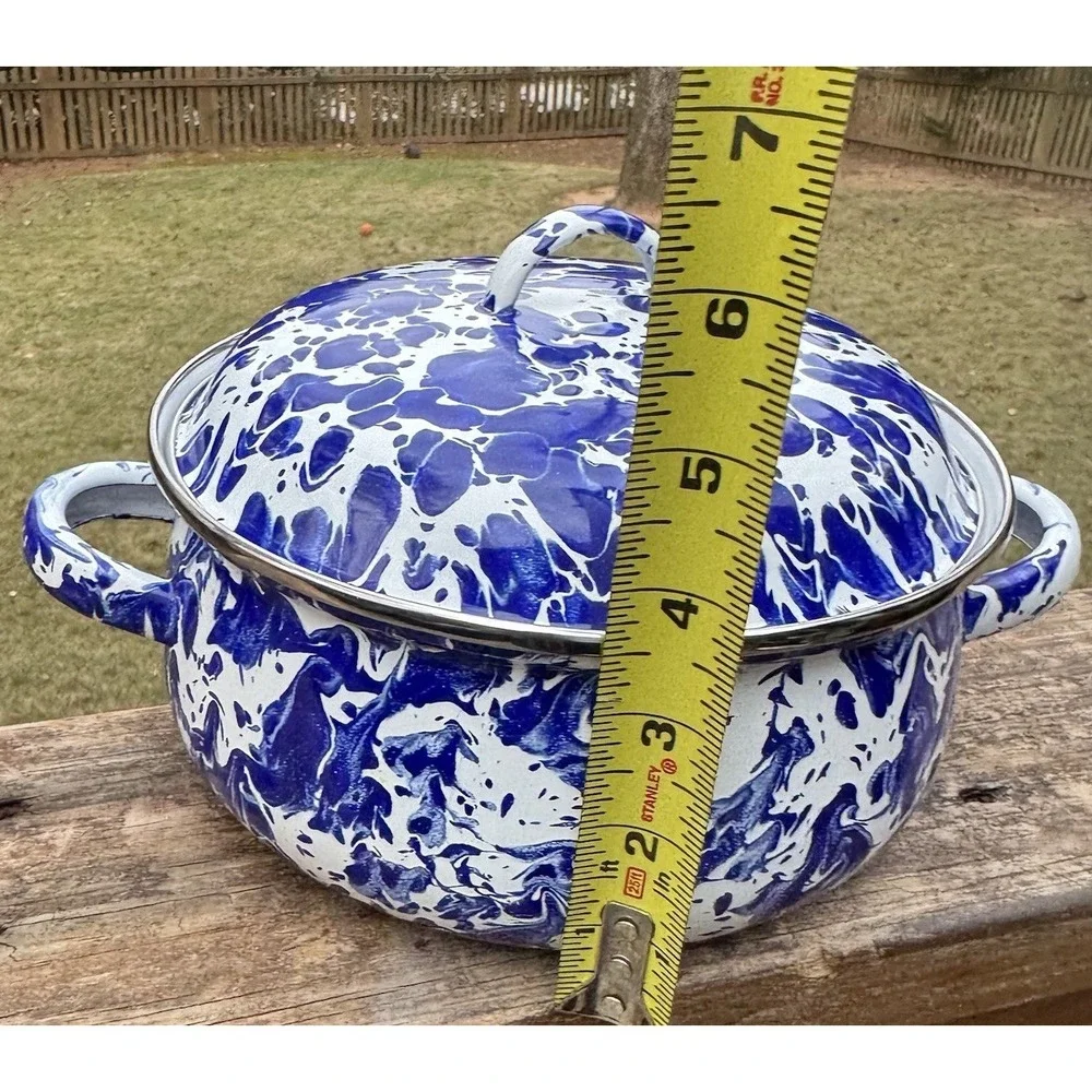 Blue & White Enamel Stock‎ Pot with Lid – Splatterware Style 10